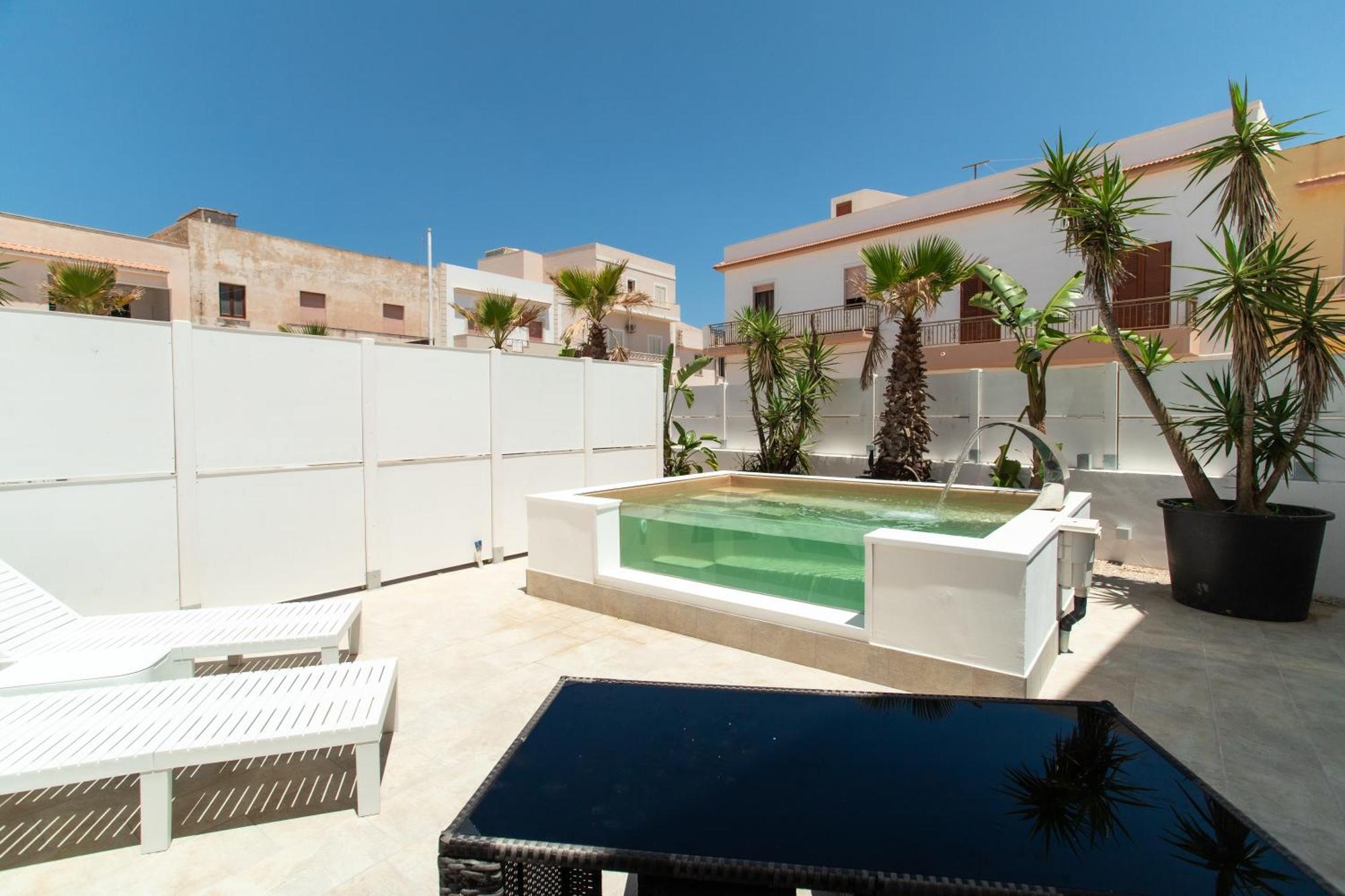 Le Grotte Hotel Lampedusa Buitenkant foto