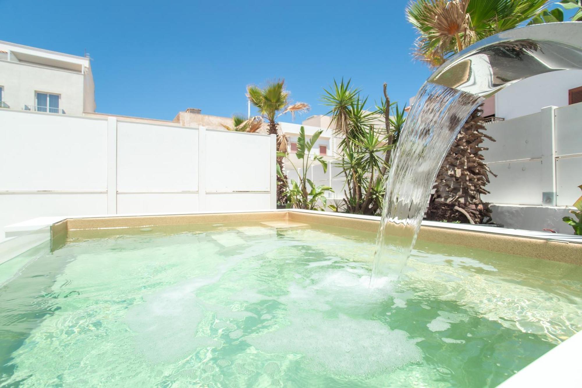 Le Grotte Hotel Lampedusa Buitenkant foto